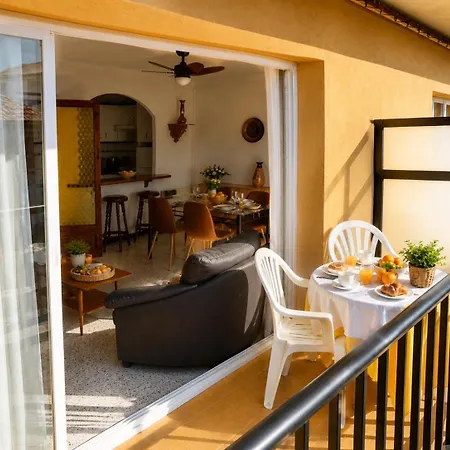 Nurimar 1 Balcon Soleado, Aire Acondicionado Gratis Y Ubicacion Centrica *