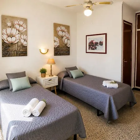 Nurimar 1 Balcon Soleado, Aire Acondicionado Gratis Y Ubicacion Centrica *